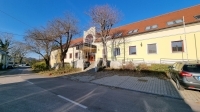 For rent office Székesfehérvár, 2982m2