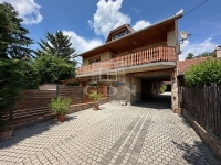 Vânzare casa familiala Vác, 308m2