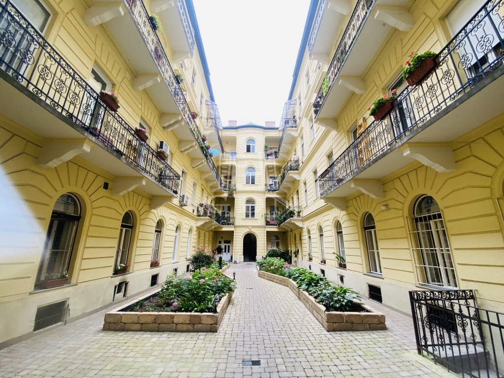 Vânzare Budapest VII. kerület Locuinta (caramida)