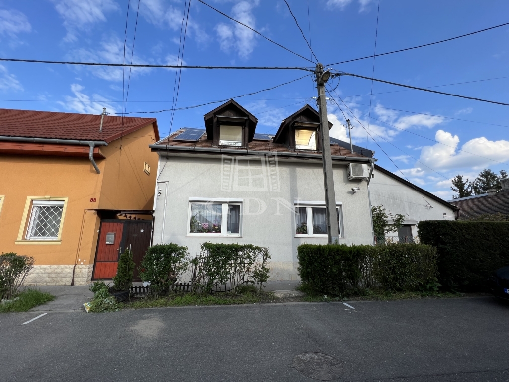 Vânzare Budapest XV. kerület Casa Familiala