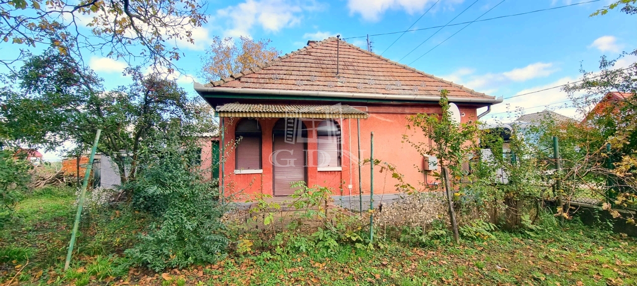 For sale Bernecebaráti Family House